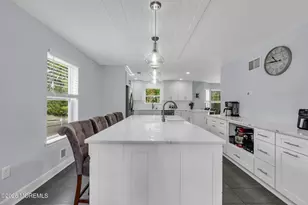 609 Amsterdam Ave, Toms River Township, NJ 08757 - Photo 12