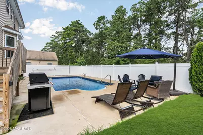 609 Amsterdam Avenue, Toms River Township, NJ 08757 - Photo 38