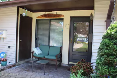 73 Overlook Way #C, Manalapan Township, NJ 07726 - Photo 2