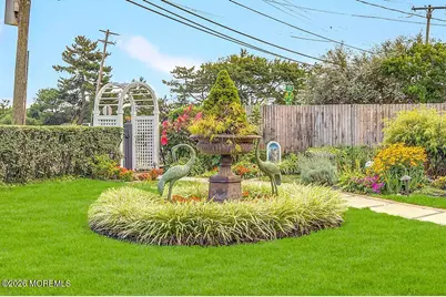 246 Ocean Avenue N, Long Branch, NJ 07740 - Photo 12