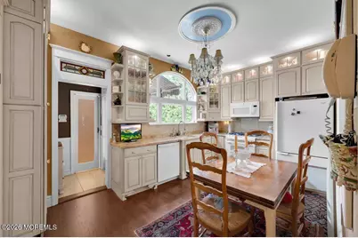 246 Ocean Avenue N, Long Branch, NJ 07740 - Photo 30
