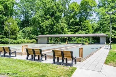 112 Manchester Court, Red Bank, NJ 07701 - Photo 28