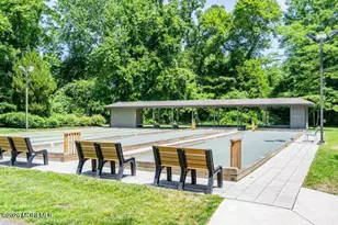 112 Manchester Ct, Red Bank, NJ 07701 - Photo 28
