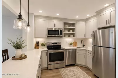 112 Manchester Court, Red Bank, NJ 07701 - Photo 32