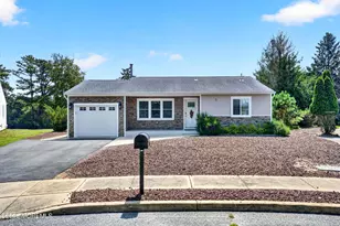 5 Shaw Ct, Toms River Township, NJ 08757 - Photo 2