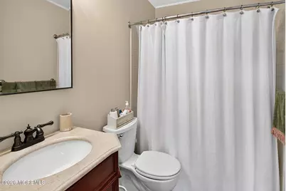 20 Karwatt Court, Sayreville, NJ 08872 - Photo 18