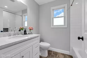 46 Hudson Ave, Middletown, NJ 07748 - Photo 18