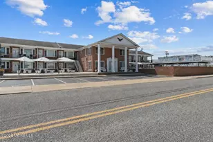 402 E St Paul Ave, Wildwood, NJ 08260 - Photo 2