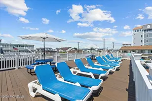402 E St Paul Ave, Wildwood, NJ 08260 - Photo 18