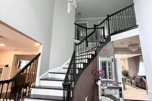 2 Amanda Ct, Manalapan Township, NJ 07726 - Photo 4