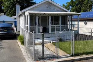 31 Pacific Blvd, Keyport, NJ 07735 - Photo 2
