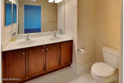 2346 Nj-33 #406, Robbinsville Township, NJ 08691 - Photo 14