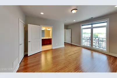 2346 Nj-33 #406, Robbinsville Township, NJ 08691 - Photo 12
