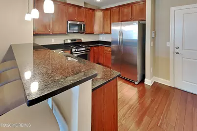 2346 Nj-33 #406, Robbinsville Township, NJ 08691 - Photo 4