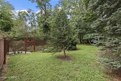 47 Birchwood Court, Tinton Falls, NJ 07724 - Photo 28