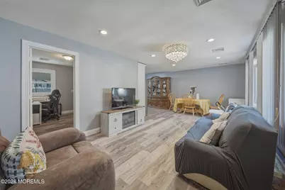 328 Mizzen Avenue, Beachwood, NJ 08722 - Photo 6