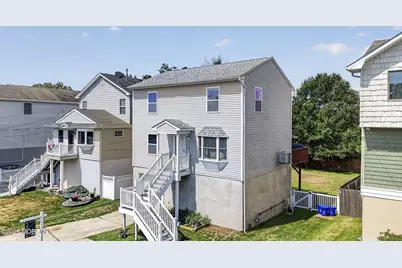 907 Harris Avenue, Keyport, NJ 07735 - Photo 2
