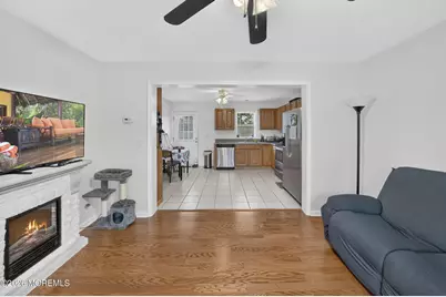 907 Harris Avenue, Keyport, NJ 07735 - Photo 6