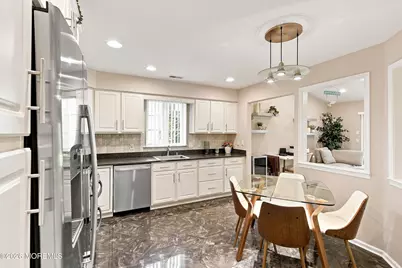 64 Merion Lane, Jackson, NJ 08527 - Photo 10