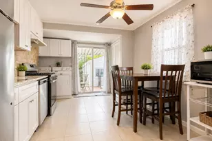 162 Seabreeze Way, Keansburg, NJ 07734 - Photo 2