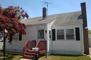 162 Seabreeze Way, Keansburg, NJ 07734 - Photo 1