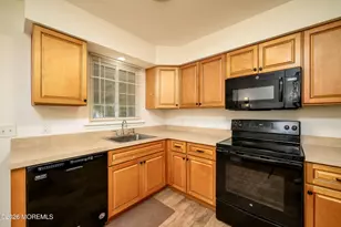 8A Portsmouth St, Whiting, NJ 08759 - Photo 6
