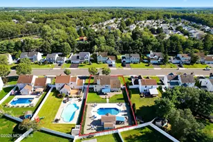 24 Crater Lake Rd, Howell Township, NJ 07731 - Photo 32