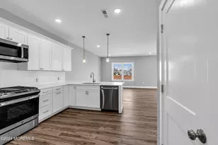 33 Union Ave, Manasquan, NJ 08736 - Photo 8