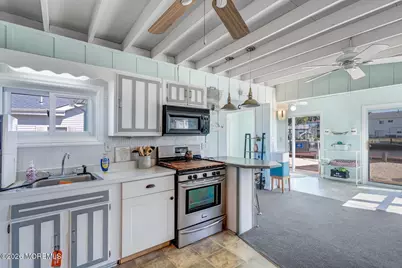 30 W Mohawk Drive, Little Egg Harbor, NJ 08087 - Photo 6