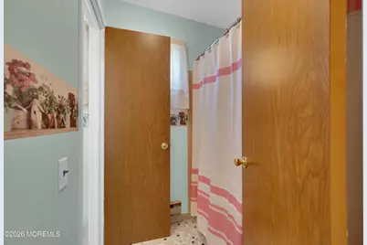 40 Constitution Boulevard, Whiting, NJ 08759 - Photo 20