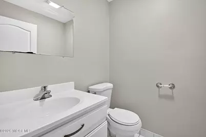 11 Lucia Court, Matawan, NJ 07747 - Photo 10