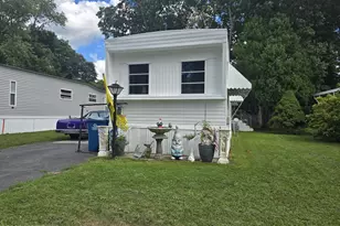 52 Antonia Dr, Jackson, NJ 08527 - Photo 2