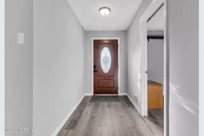 12 Raritan Avenue, Leonardo, NJ 07737 - Photo 8