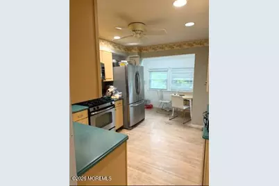 249 N Lincoln Avenue, Long Branch, NJ 07740 - Photo 2