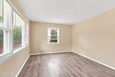 13 Charles Street, Matawan, NJ 07747 - Photo 4