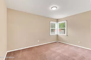13 Charles St, Matawan, NJ 07747 - Photo 10