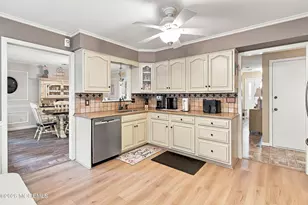 1140 Harding Pl, Point Pleasant, NJ 08742 - Photo 10