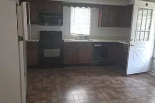 37 Euclid Ave, Matawan, NJ 07747 - Photo 2