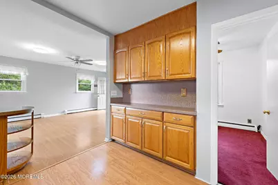18 Van Brunt Place, North Middletown, NJ 07748 - Photo 8