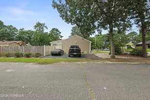 2013 Whitcomb Rd, Forked River, NJ 08731 - Photo 6