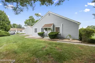 12 Zacatin Rd, Freehold, NJ 07728 - Photo 26