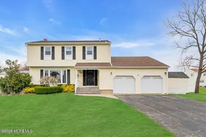 19 Fieldstone Lane, Ocean, NJ 07712 - Photo 1