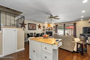 613 Randall Way, Aberdeen Township, NJ 07747 - Photo 6