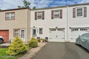 613 Randall Way, Aberdeen Township, NJ 07747 - Photo 34