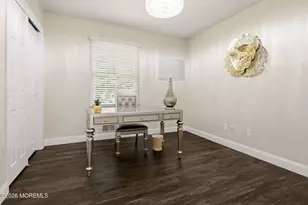 300 Hunt Rd, Freehold, NJ 07728 - Photo 20