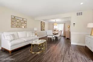 300 Hunt Rd, Freehold, NJ 07728 - Photo 6