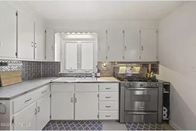 17 Stokes Street, Freehold, NJ 07728 - Photo 14