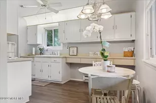 173 Amberly Dr, Manalapan Township, NJ 07726 - Photo 24