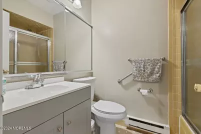 173 Amberly Drive #D, Manalapan Township, NJ 07726 - Photo 18