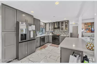 33 Heather Drive, Manalapan Township, NJ 07726 - Photo 10